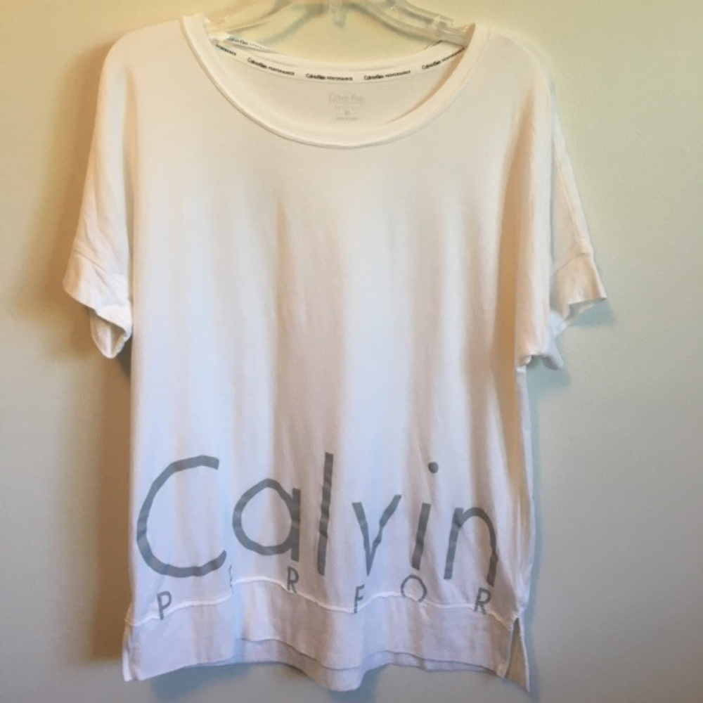 Comfy Calvin Klein Performance Shirt, Size M